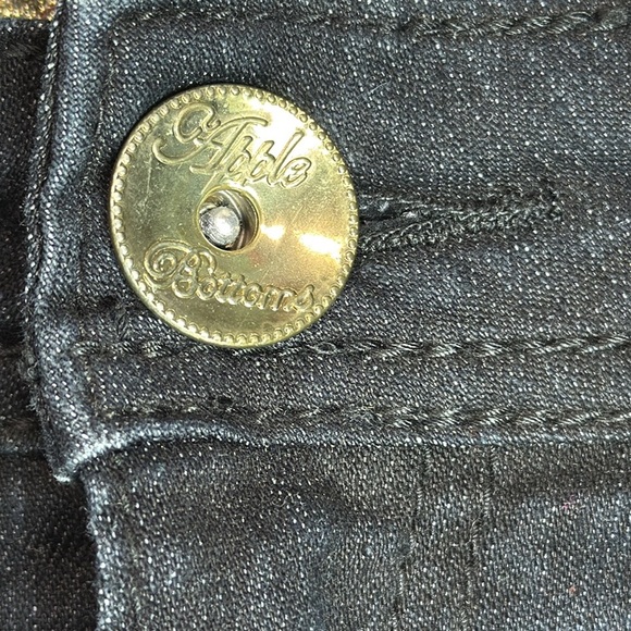 (T6) Vintage Apple Bottoms jeans with silver embroidery from the 2000s. Size 22. - Picture 6 of 14